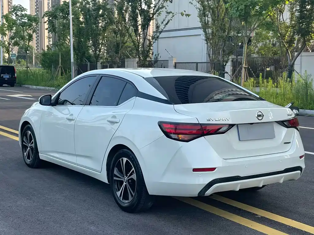 Nissan Sylphy 2020 — фото 9