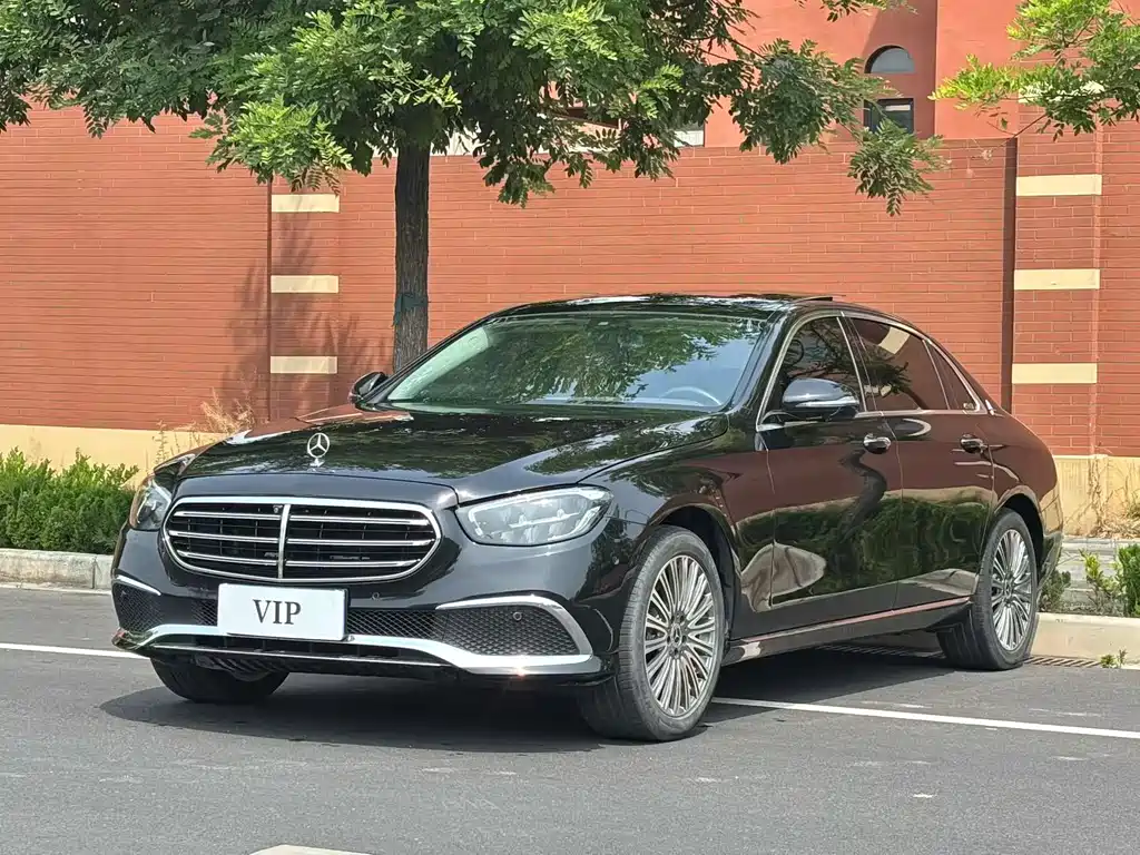 Mercedes-Benz E-Class 2021 — фото 2