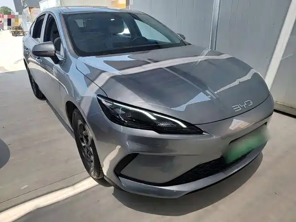 BYD Seal 05 DM-i 2025