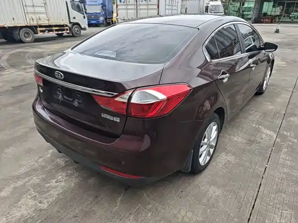 Kia K3 2016
