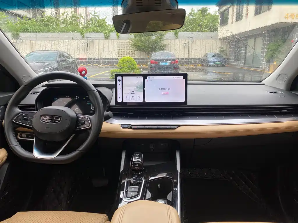 Geely Emgrand L Hip 2023 — фото 14