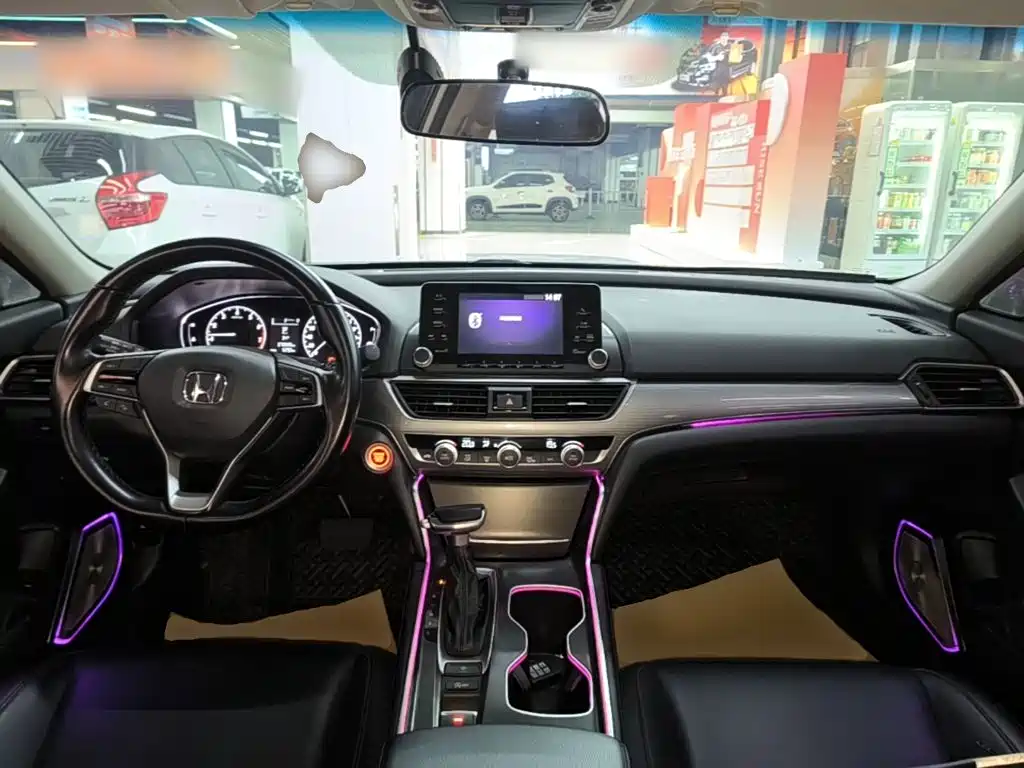 Honda Accord 2021 — фото 10
