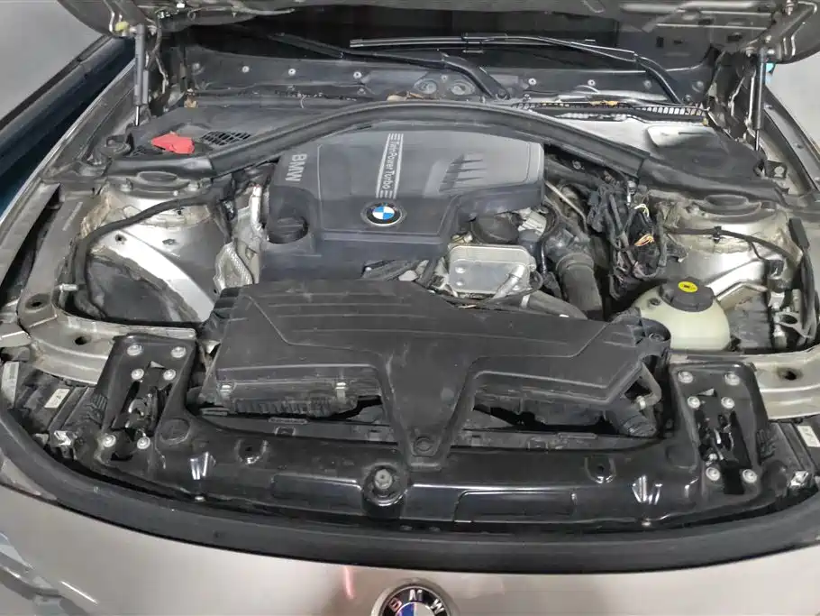BMW 3 Series 2014 — фото 10
