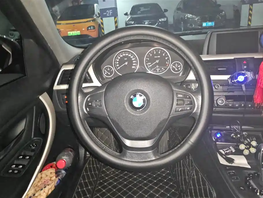 BMW 3 Series 2014 — фото 15