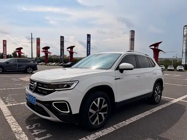Volkswagen Tayron 2023