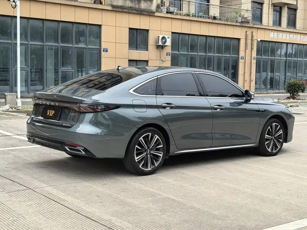 Chery Arrizo 8 PRO 2025 — фото 15