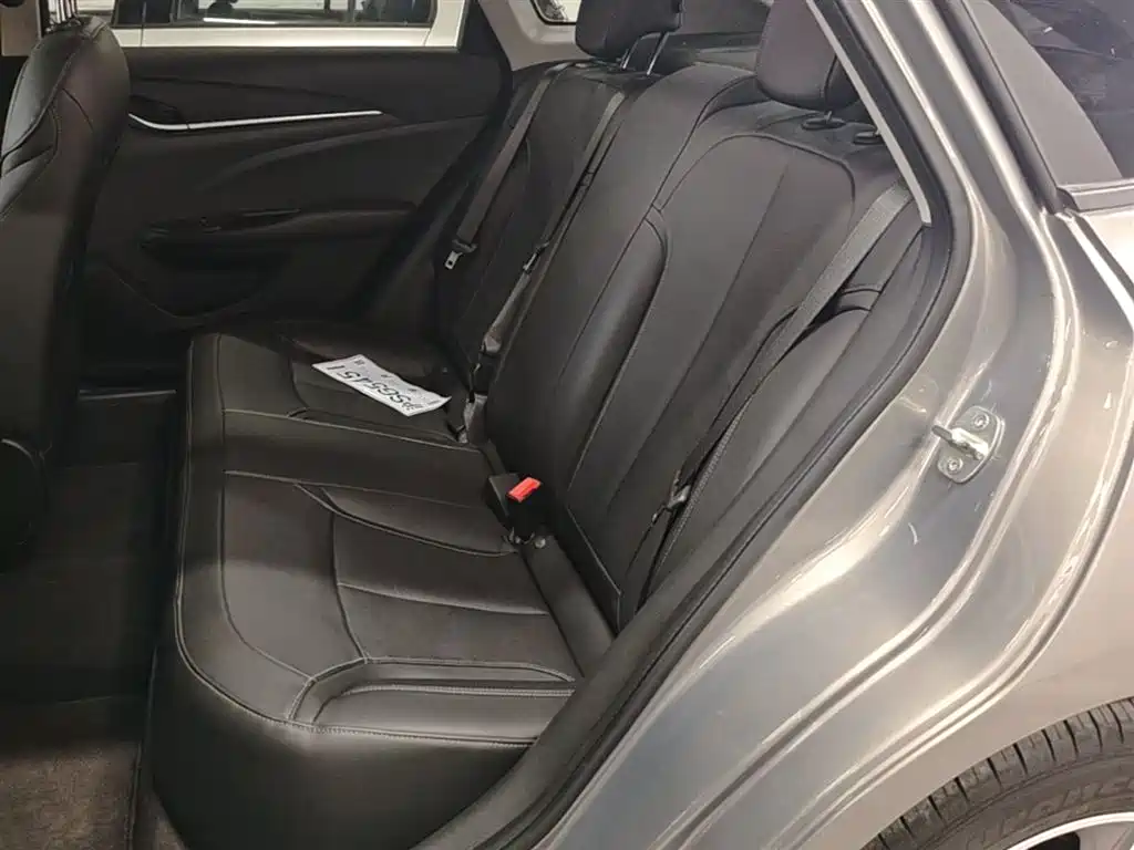 Buick Excelle 2019 — фото 17