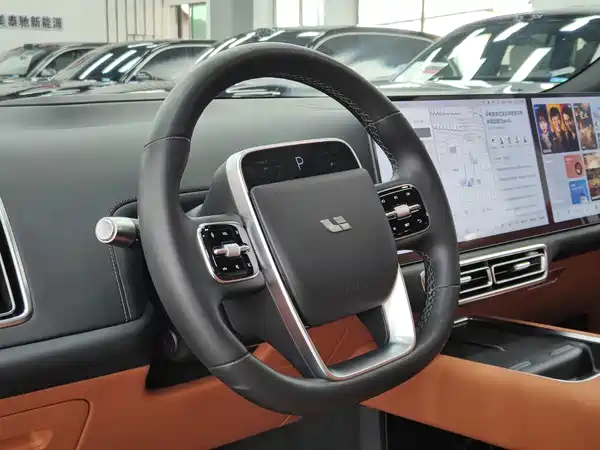 Li Auto L9 2025