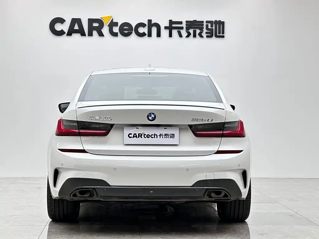 BMW 3 Series 2021