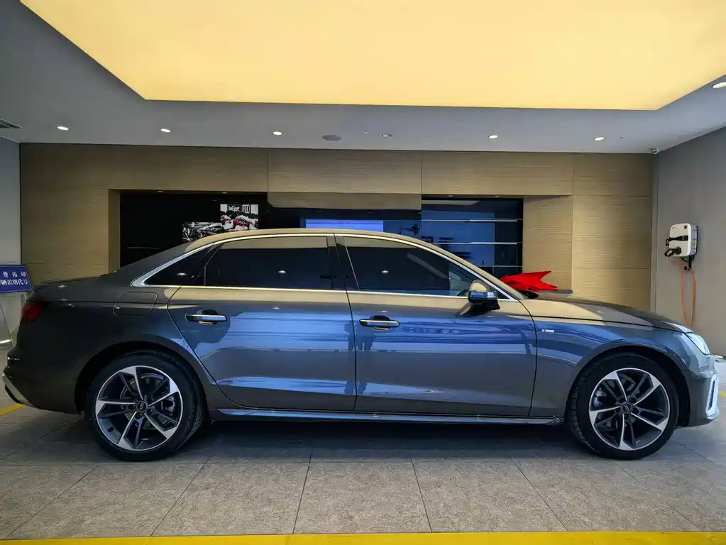 Audi A4L 2022