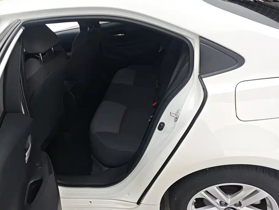 Toyota Levin 2023 — фото 11