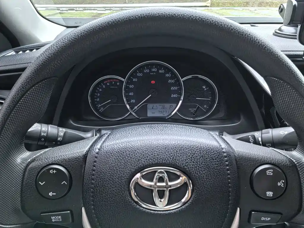 Toyota Corolla 2019 — фото 9