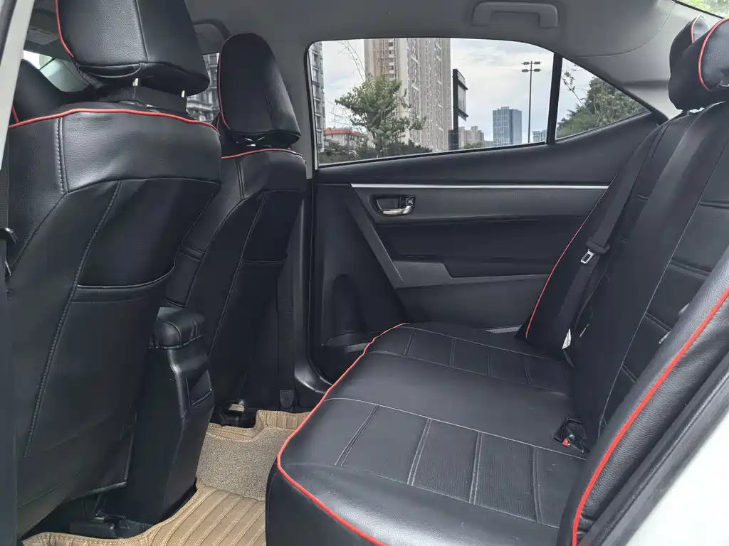 Toyota Corolla 2019 — фото 15