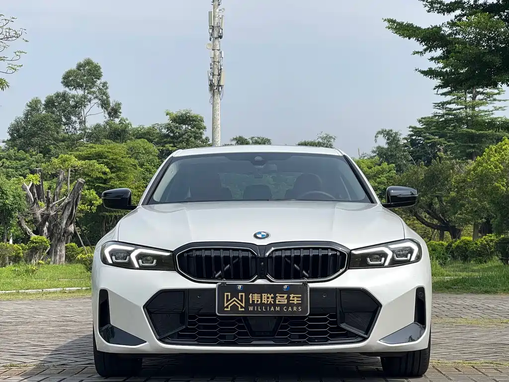 BMW 3 Series 2025