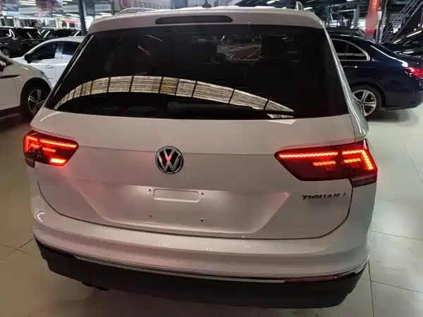 Volkswagen Tiguan L 2017