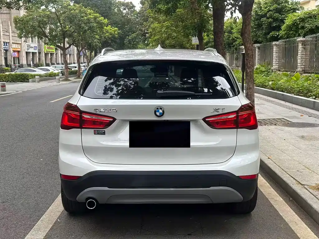 BMW X1 2017 — фото 16