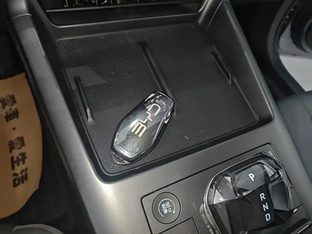 BYD Qin PLUS 2025 — фото 17