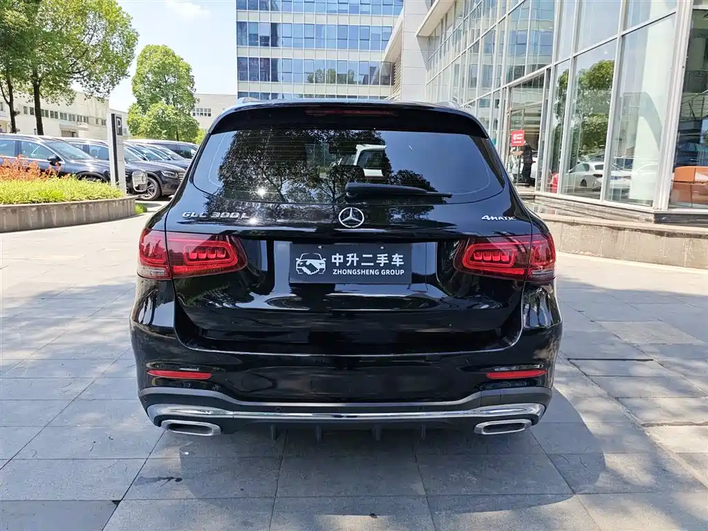 Mercedes-Benz GLC 2020 — фото 18