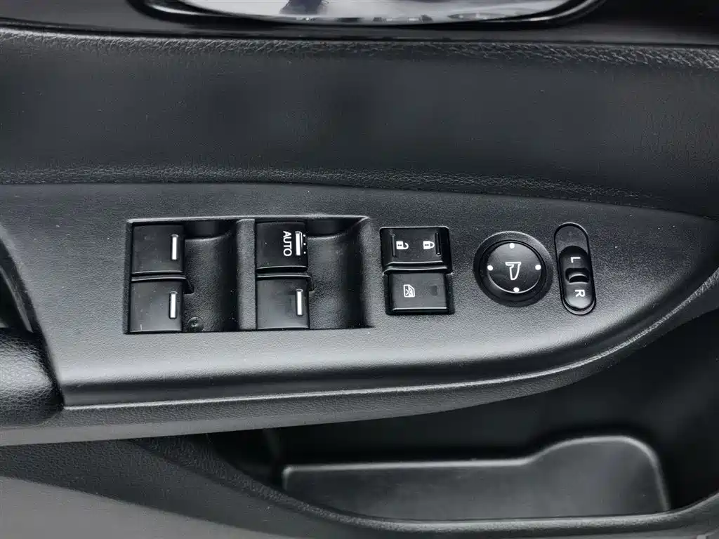 Honda Accord 2018 — фото 9