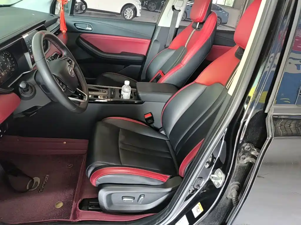 GAC Trumpchi GS4 2022 — фото 15
