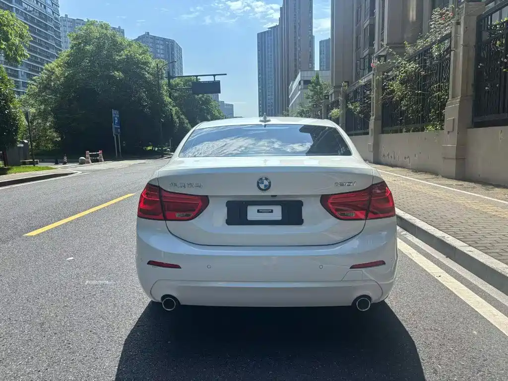 BMW 1 Series 2020
