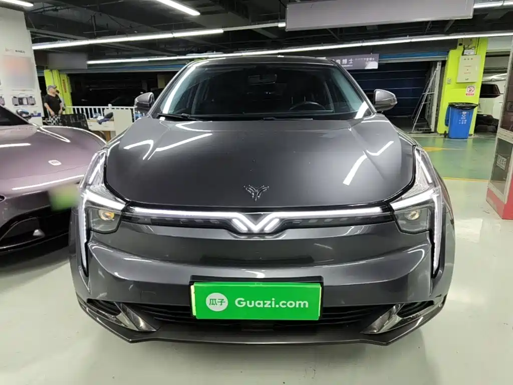 Neta 哪吒U 2023款 哪吒U-Ⅱ 挑战版 400 U秀 磷酸铁锂 2024