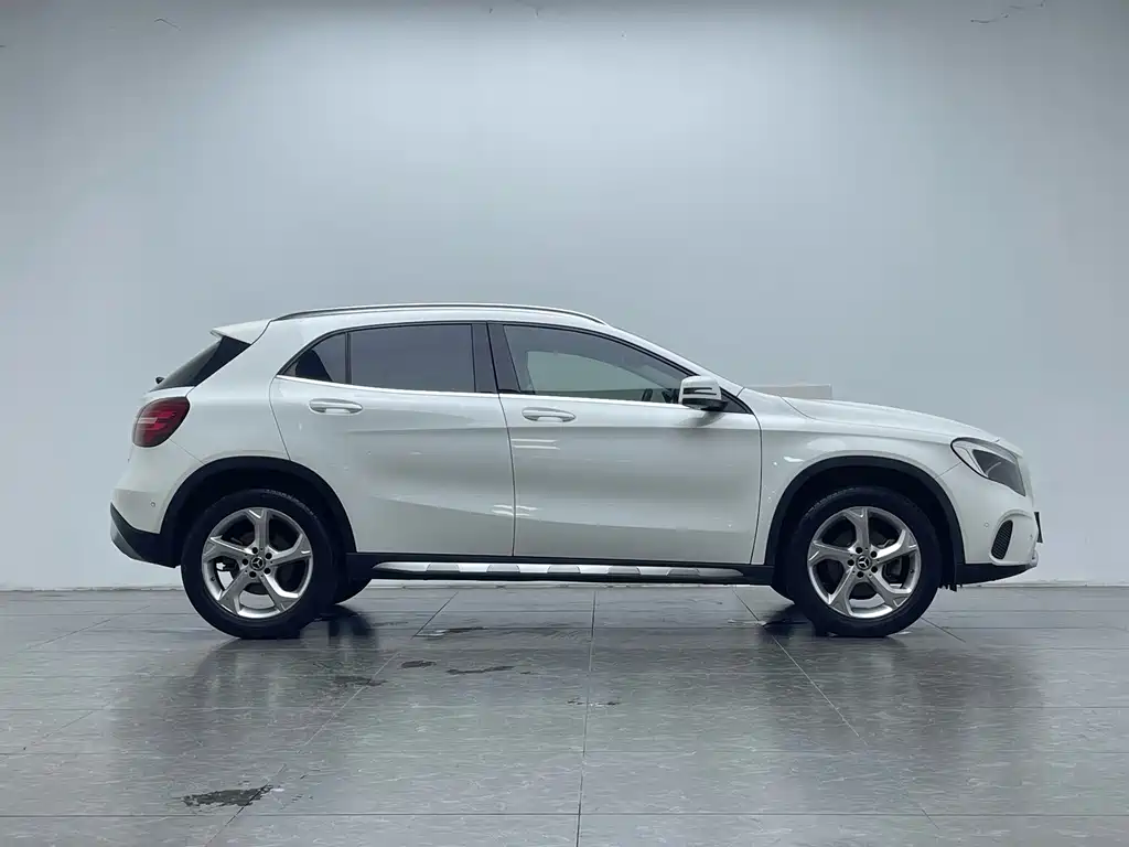 Mercedes-Benz GLA 2020 — фото 9