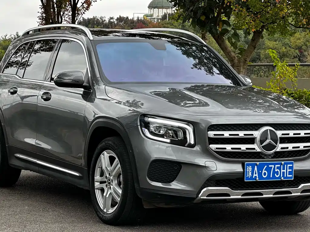 Mercedes-Benz GLB 2023 — фото 3