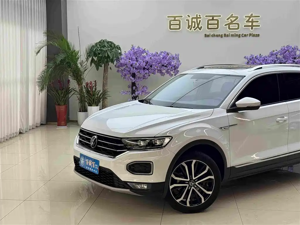 Volkswagen T-Roc 2023