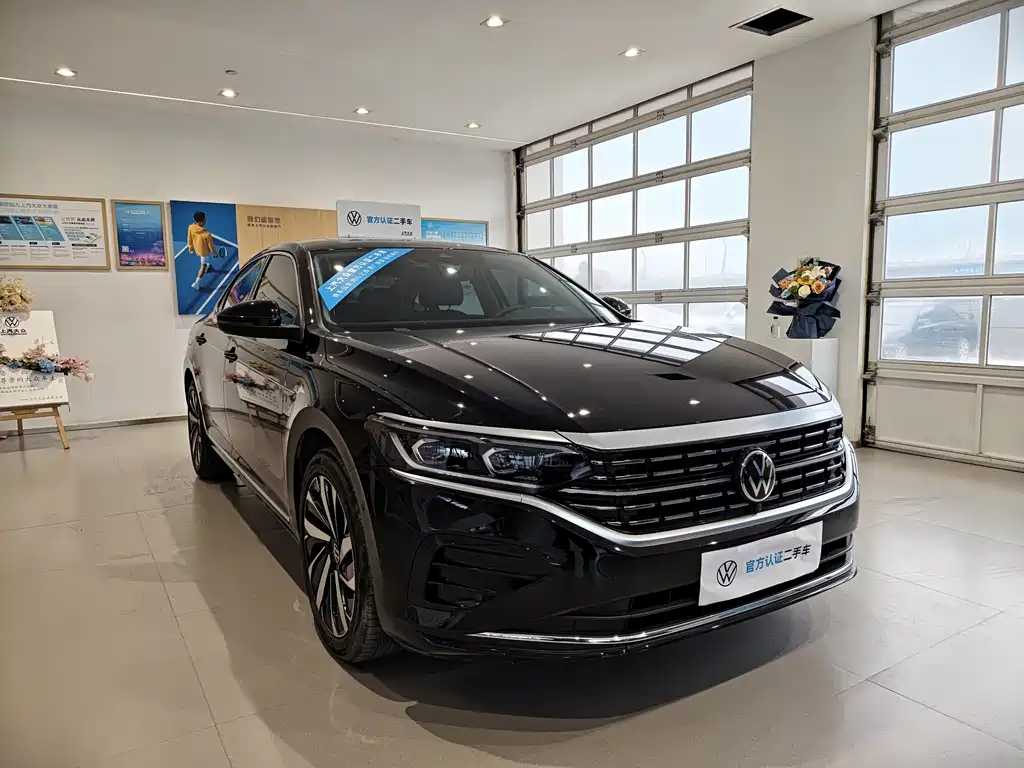Volkswagen Passat 2025