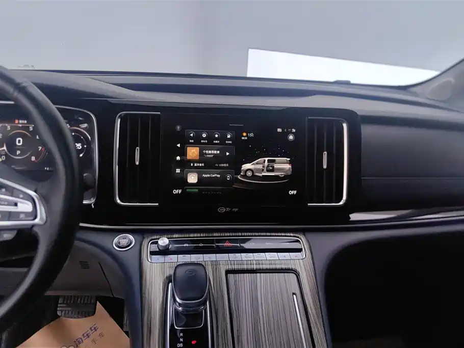 GAC Motor Trumpchi M8 2022 — фото 13