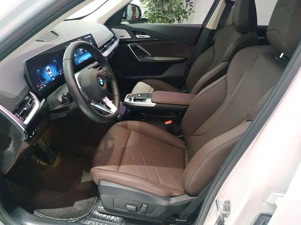 BMW X1 2024 — фото 15