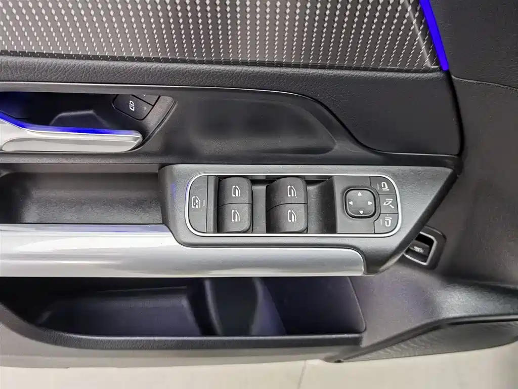 Mercedes-Benz GLA 2022 — фото 9