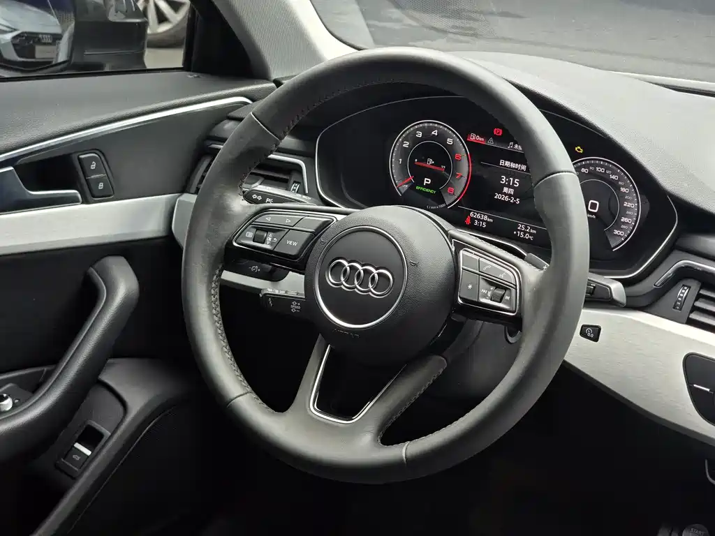 Audi A4L 2021 — фото 13