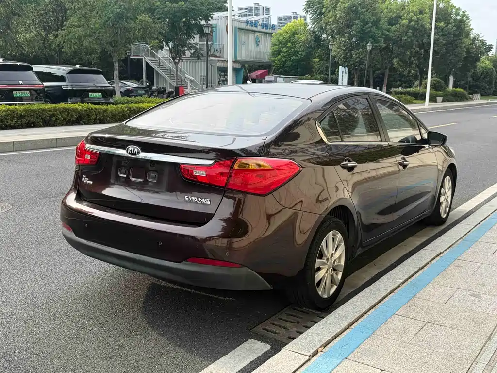 Kia K3 2014