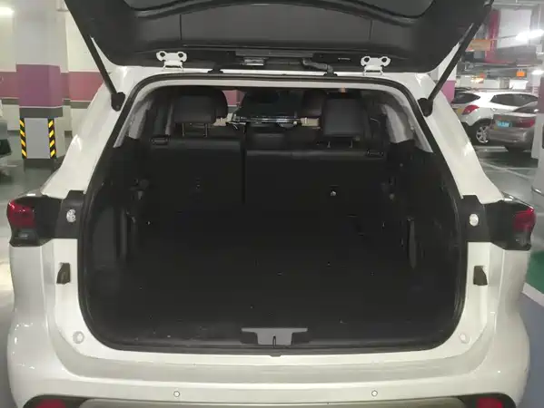 Toyota Highlander 2022