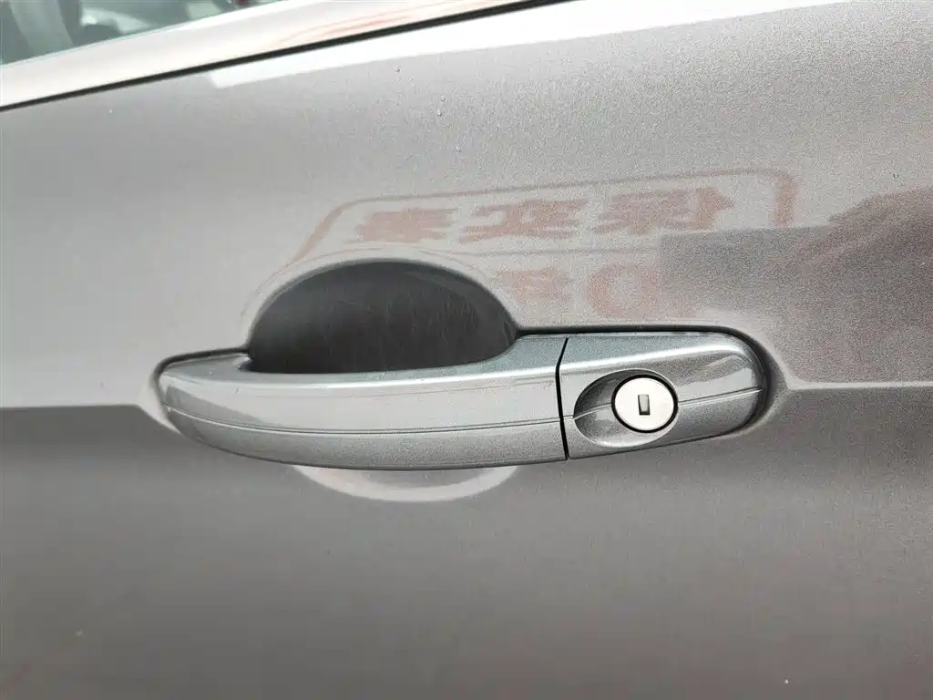 Ford Kuga 2014 — фото 18