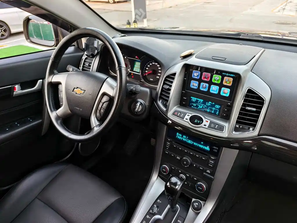 Chevrolet Captiva 2016 — фото 17