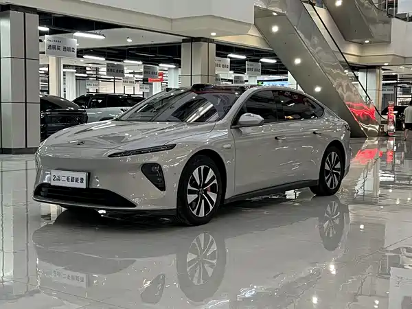 NIO ET7 2022