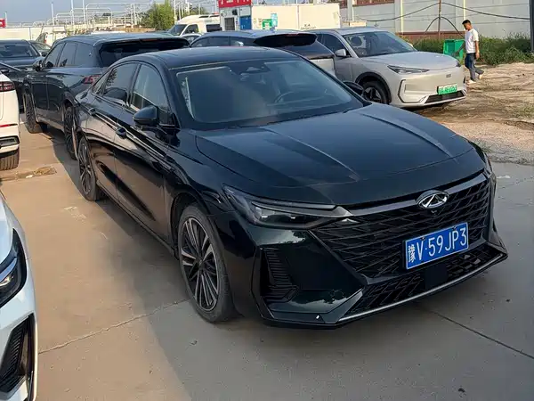 Chery Arrizo 8 2025