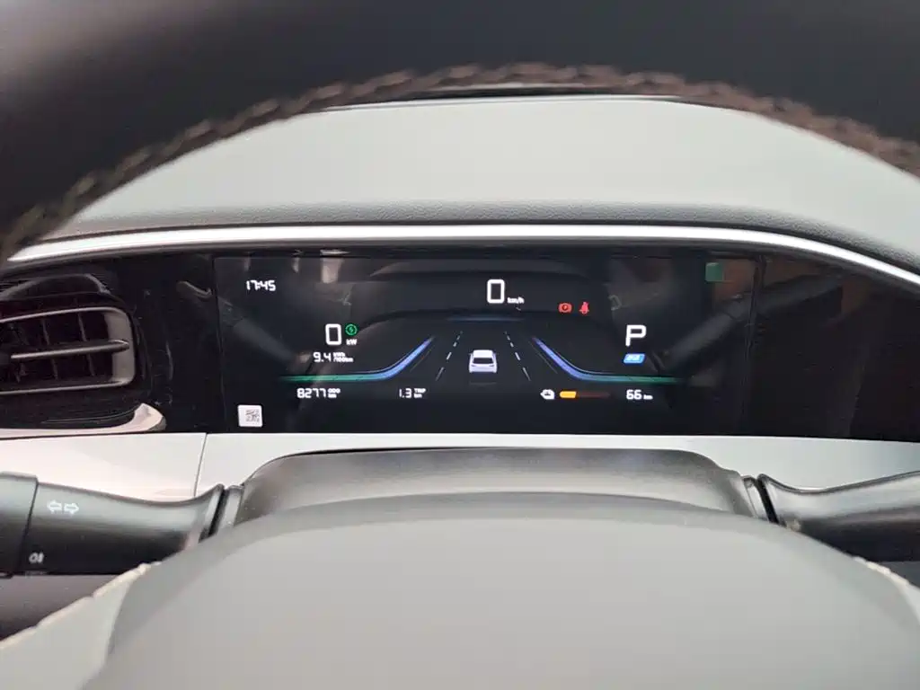 Geely Galaxy Starwish 2026 — фото 12