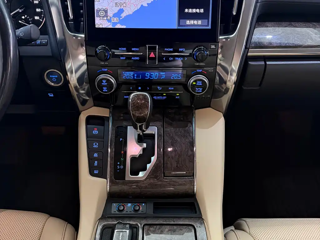 Toyota Alphard 2021 — фото 16
