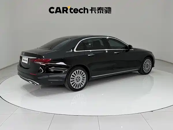 Mercedes-Benz E-Class 2023