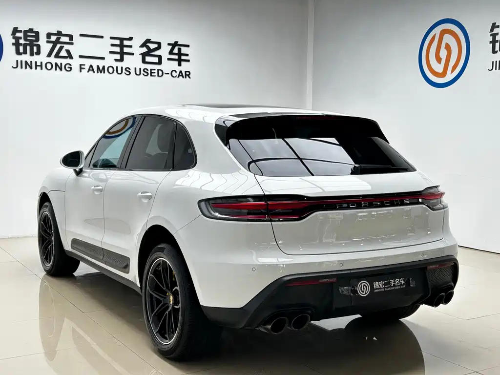 Porsche Macan 2023 — фото 28