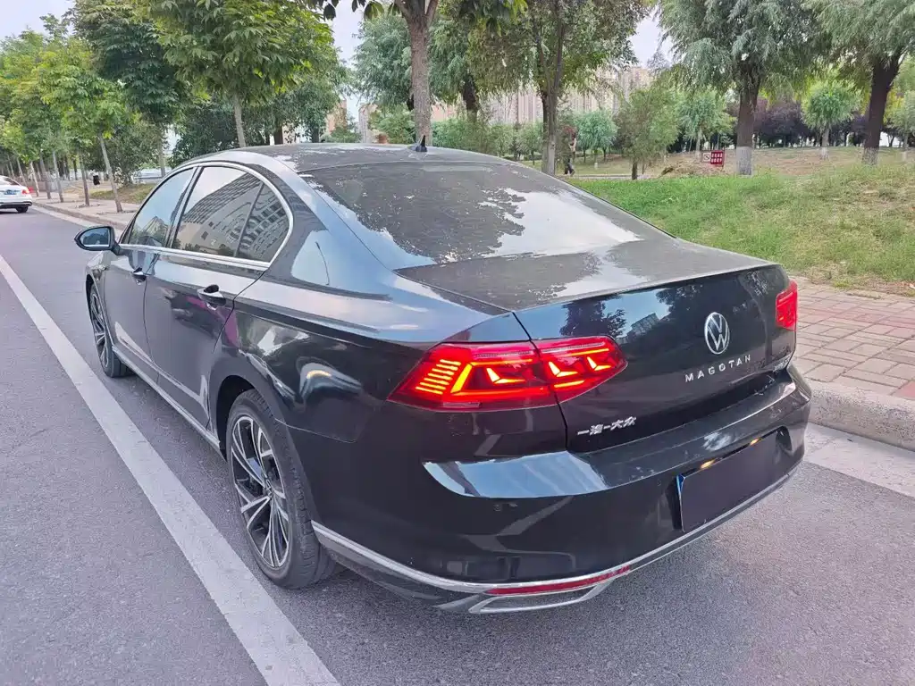Volkswagen Magotan 2022