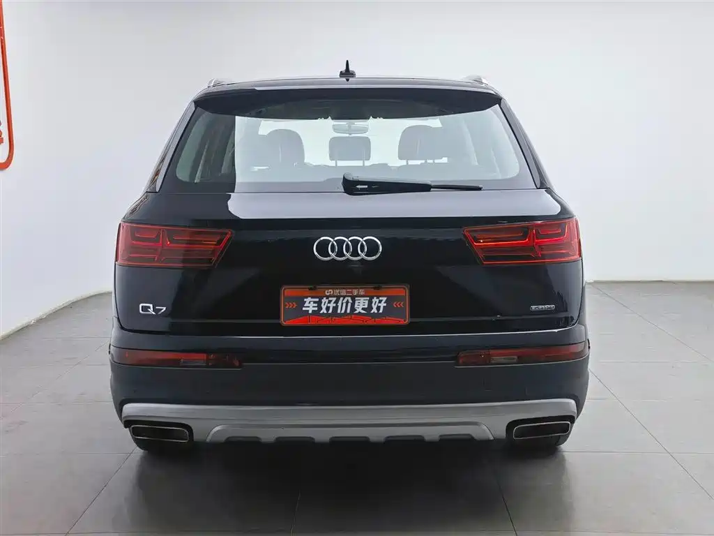Audi Q7 2018 — фото 3