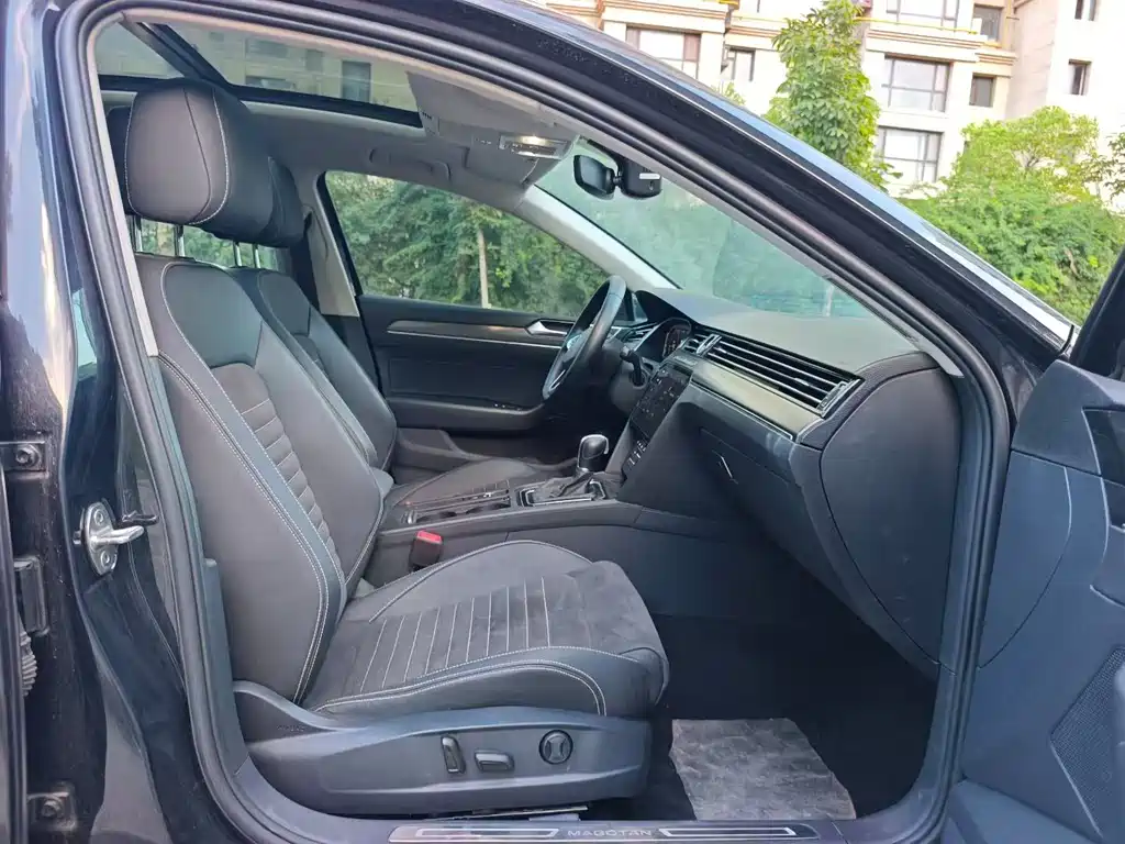 Volkswagen Magotan 2022