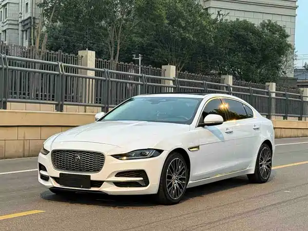 Jaguar XEL 2022