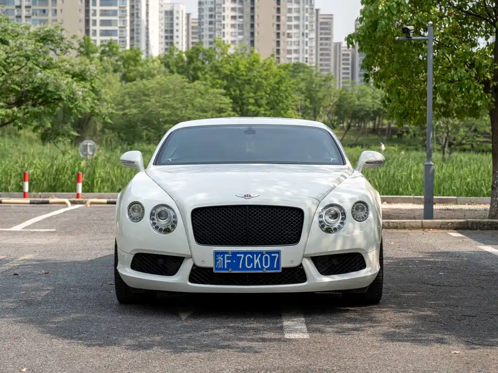 Bentley Continental 2014 — фото 4