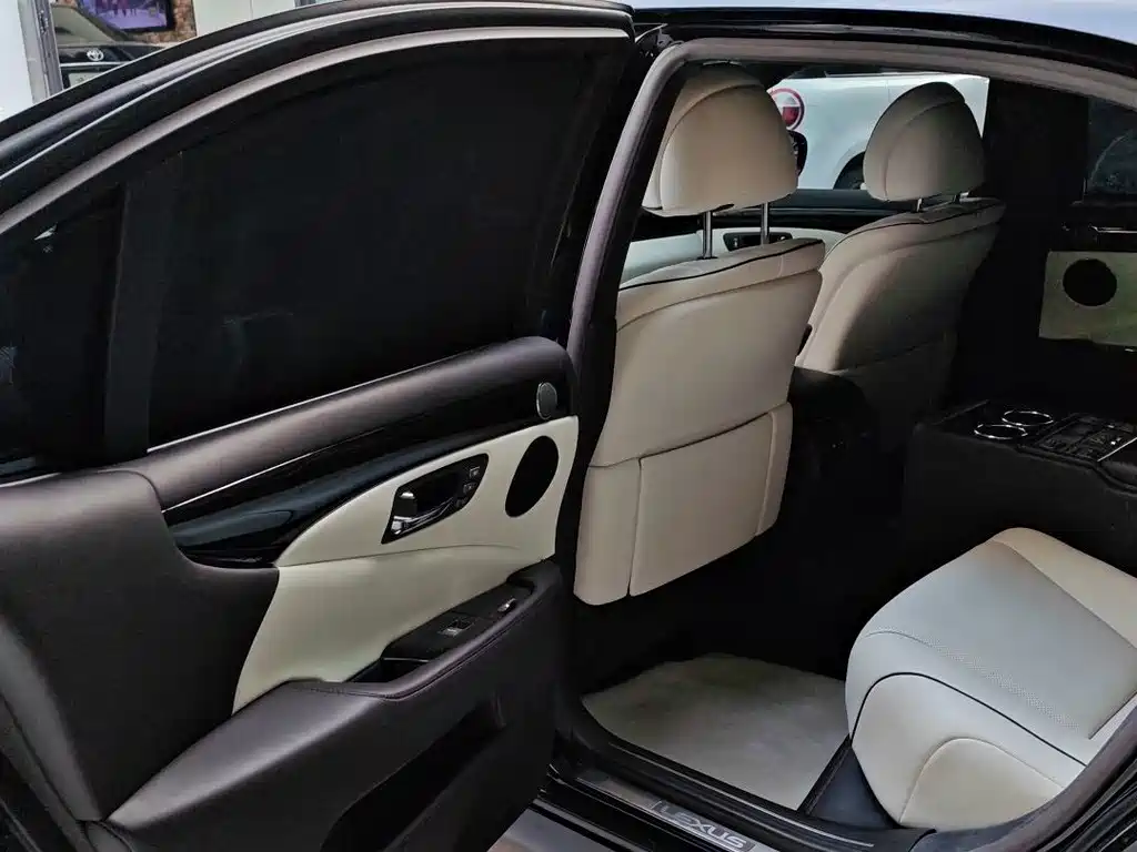 Lexus LS 2007 — фото 11